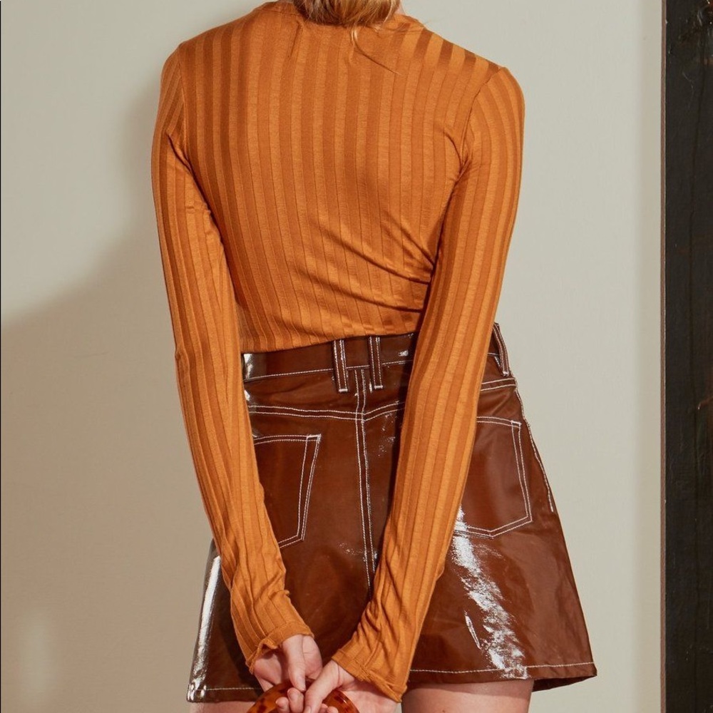 Simon Miller RIB Devola Top in Seahorse. M & L